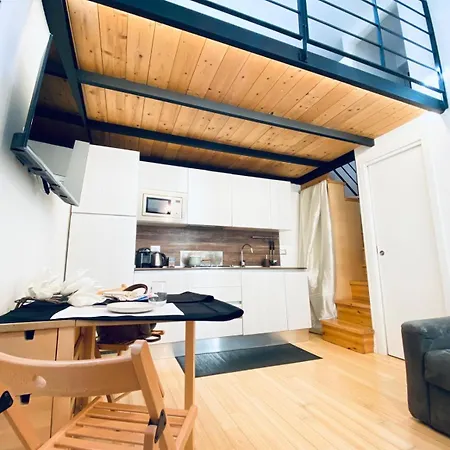 アパート Isola View Bosco Verticale *